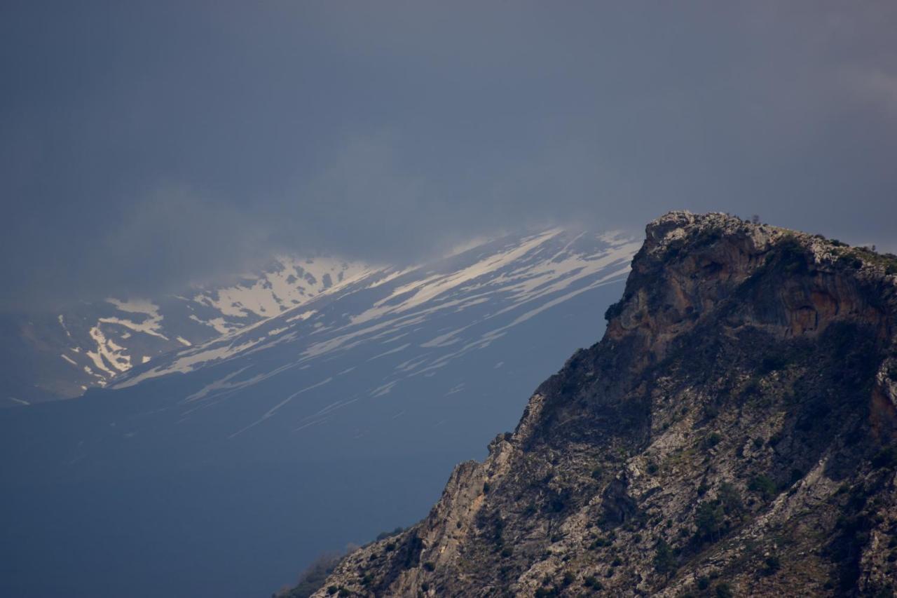 فندق El Refugio بينوس جينيل المظهر الخارجي الصورة